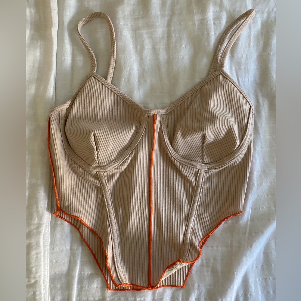 Cutout Tank